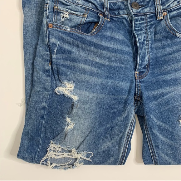 American Eagle Outfitters Destroyed Straight Leg Mid-Rise Jeans - Picture 5 of 15